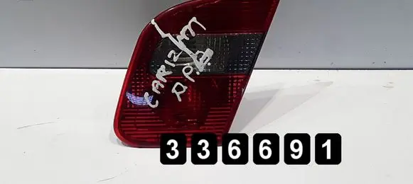 Mitsubishi Carisma Rear/tail lights