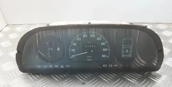 Fiat Uno Speedometer (instrument cluster) 6046030080