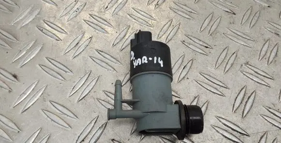 Toyota Yaris Windscreen/windshield washer pump 853300D120