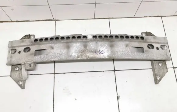Front bumper cross member