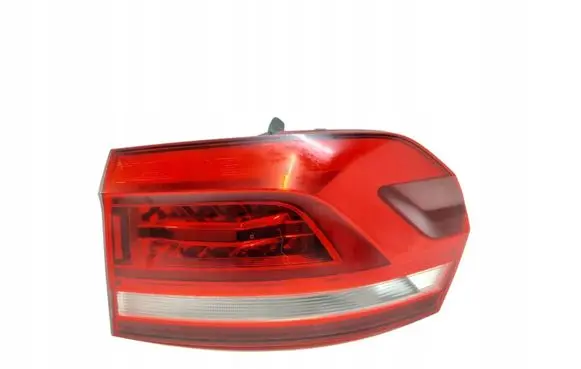 Volkswagen Touran III Rear/tail lights 5TA945208A