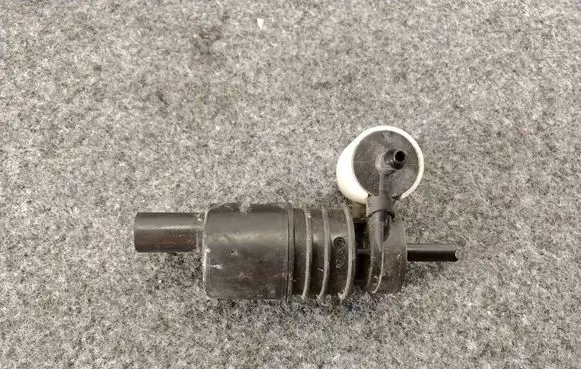 Mercedes-Benz C W204 Windscreen/windshield washer pump A2048660221 3091387 30913877