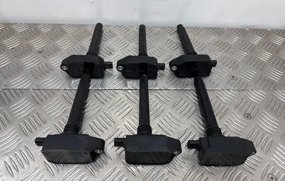 High voltage ignition coil