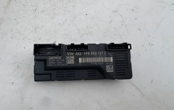 Volkswagen Touareg II Tailgate/trunk control unit/module 7P6959107C 7P6959107 840513011300