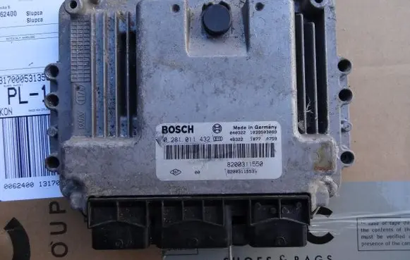 Renault Master II Engine control unit/module ECU 8200311550
