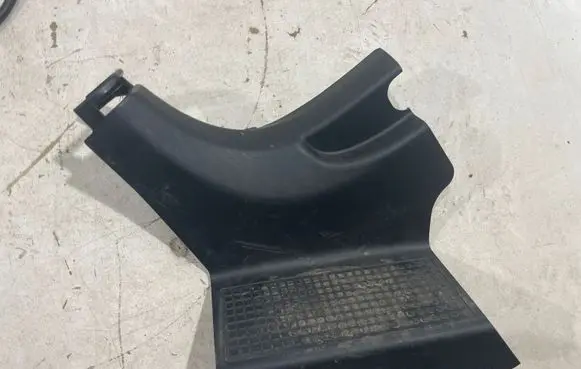 Hyundai IONIQ 6 Front sill trim cover 85823KL000