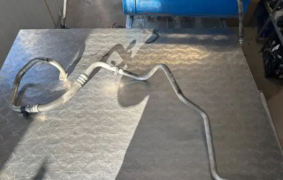 Renault Trafic II (X83) Air conditioning (A/C) pipe/hose