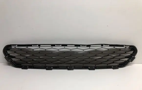 Nissan Rogue Front bumper lower grill 622544BA0A