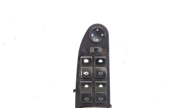 BMW 5 E39 Electric window control switch 61318368979