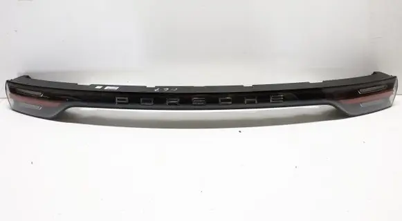 Porsche Cayenne (9Y0 9Y3) Tailgate rear/tail lights 8797477