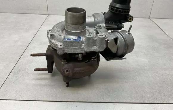 Nissan X-Trail T32 Turbo 54389700007 118607H821067824