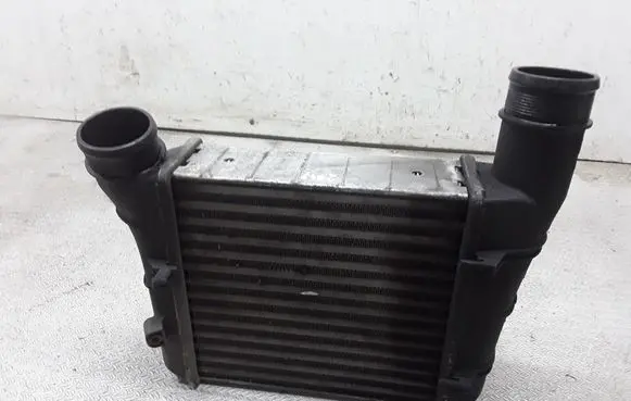 Audi A4 S4 B7 8E 8H Intercooler radiator 8E0145805S
