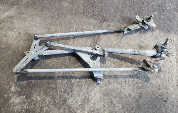 Honda Civic Front wiper linkage 