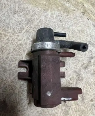 Citroen Berlingo Turbo solenoid valve