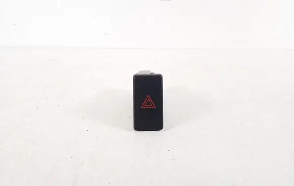 Toyota Avensis T250 Hazard light switch 157963