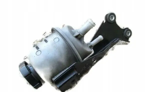 Nissan Pathfinder R51 Power steering fluid tank/reservoir