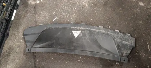 BMW X5 F15 Air intake duct part 7637050