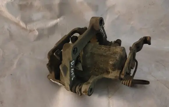 Skoda Yeti (5L) Rear brake caliper W08470
