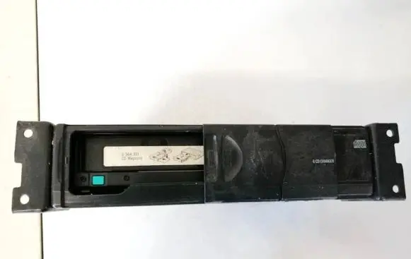 BMW 3 E46 CD/DVD changer 65126913388 020258
