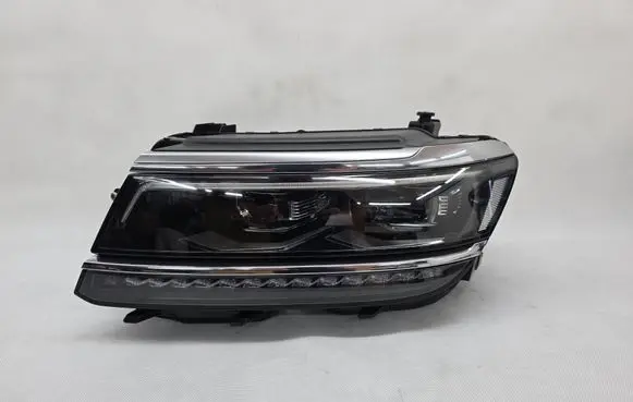 Volkswagen Tiguan Headlight/headlamp 5NB941081D SP5NB941081D