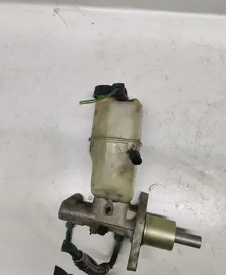 Peugeot 407 Master brake cylinder