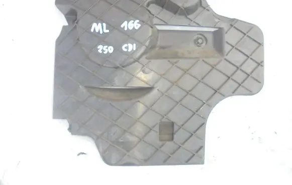 Mercedes-Benz ML W166 Timing belt guard (cover) A6510100175