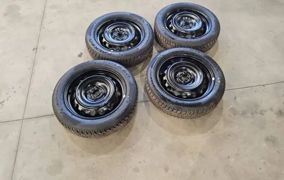 Toyota Aygo X R17 steel rim 