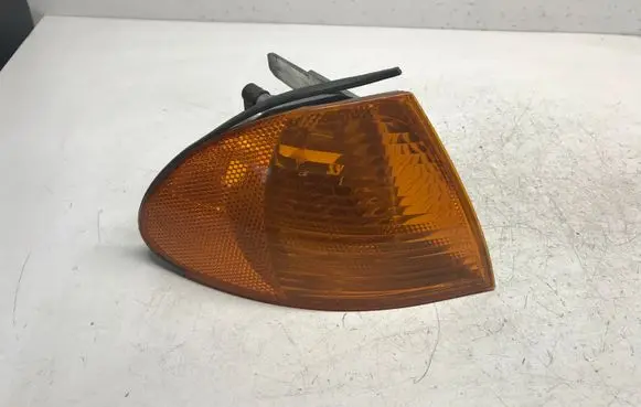 BMW 3 E46 Front indicator light 1315106141