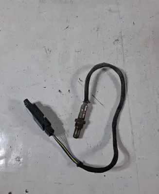 BMW 3 F30 F35 F31 Lambda probe sensor 8580408
