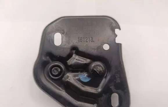 Audi A6 S6 C7 4G Engine bonnet/hood lock/latch loop/hook 4G0823186 161213