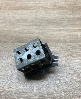 Peugeot 306 Heater blower motor/fan resistor 848309A