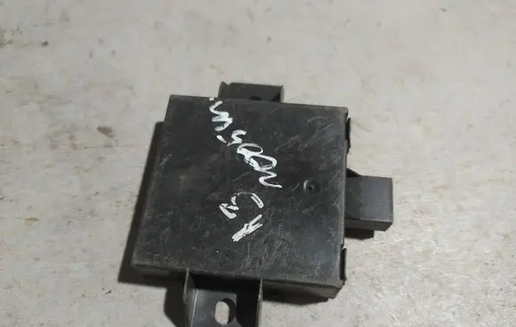 Audi A3 S3 8P Alarm control unit/module 1K0907719