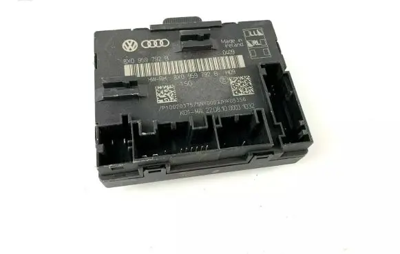 Audi A1 Door control unit/module 8X0959792B