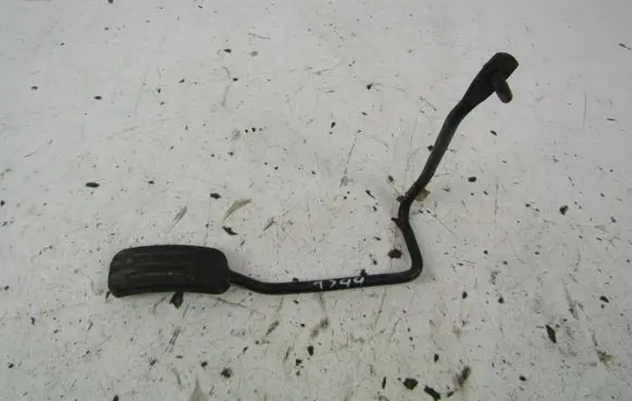 Renault Thalia I Accelerator throttle pedal 