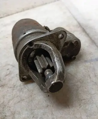 Nissan Micra Starter motor 23300 S114316 M8200
