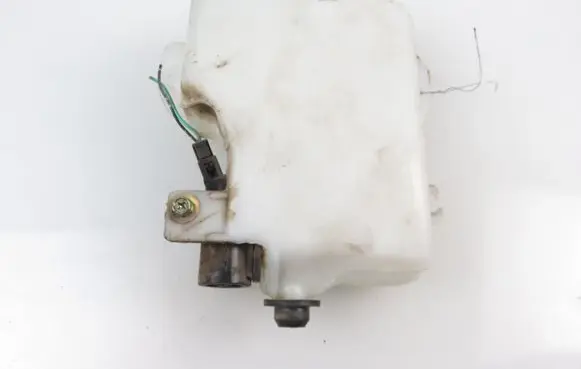 Mitsubishi Pajero Windshield washer fluid reservoir/tank 060351507