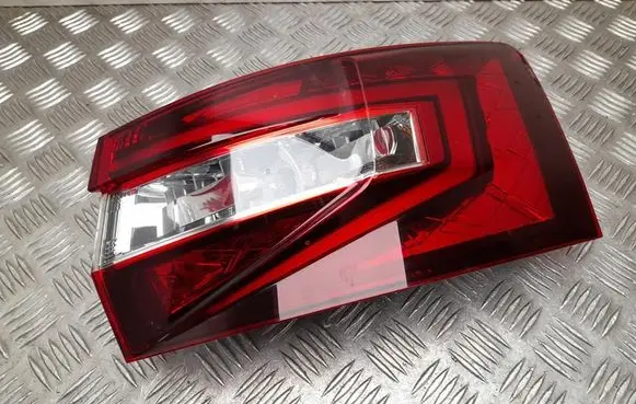 Skoda Superb B8 (3V) Rear/tail lights 3V9945208