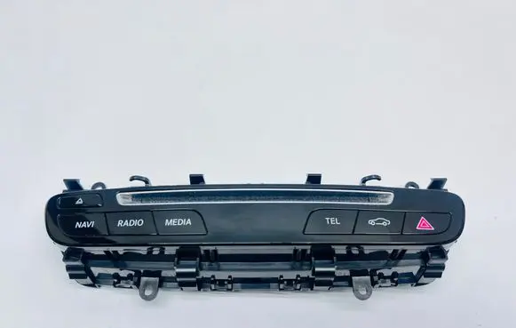 Mercedes-Benz GLC X253 C253 Head unit multimedia control A2059055201 SW132800 W133300