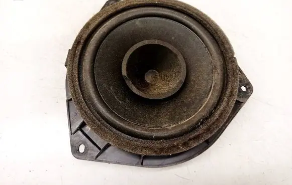 Toyota Avensis T250 Front door speaker 8616002370