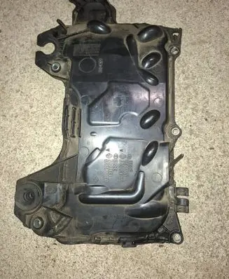 Renault Laguna III Engine cover (trim) 8200672464 8200638033 75478LS