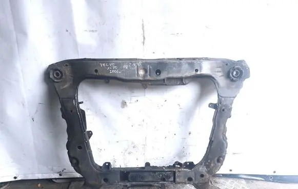 Volvo XC70 Front subframe