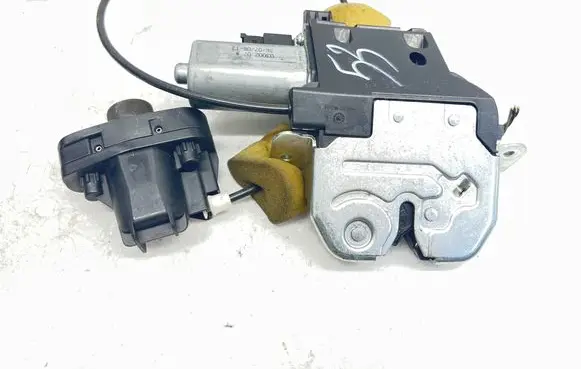 Mercedes-Benz S W221 Tailgate/trunk/boot lock/catch/latch 2217500085