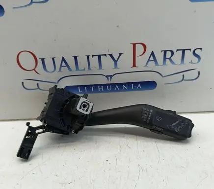 Volkswagen Tiguan Wiper control stalk 1K0953519J