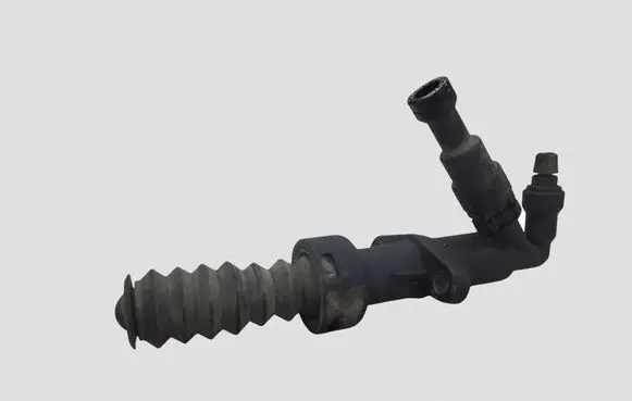 Peugeot 407 Clutch master cylinder
