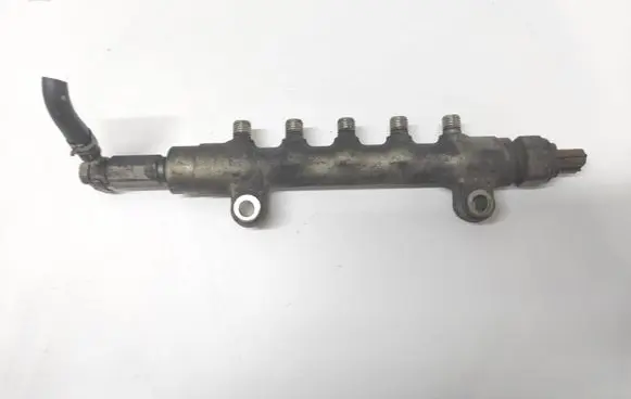Subaru Outback Fuel main line pipe