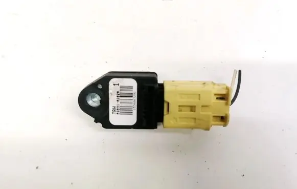 Toyota Aygo AB10 Airbag deployment crash/impact sensor 8983102020 89831-02020