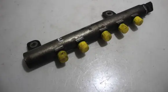 Fiat Croma Fuel main line pipe 0445214095