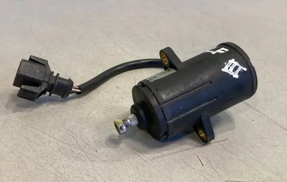 Volkswagen Golf III Accelerator pedal position sensor 0205001034 764301526 1H1721568R