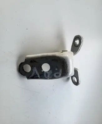 Honda CR-V Front door upper hinge
