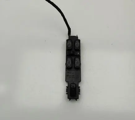 Mercedes-Benz S W220 Electric window control switch A2208201010
